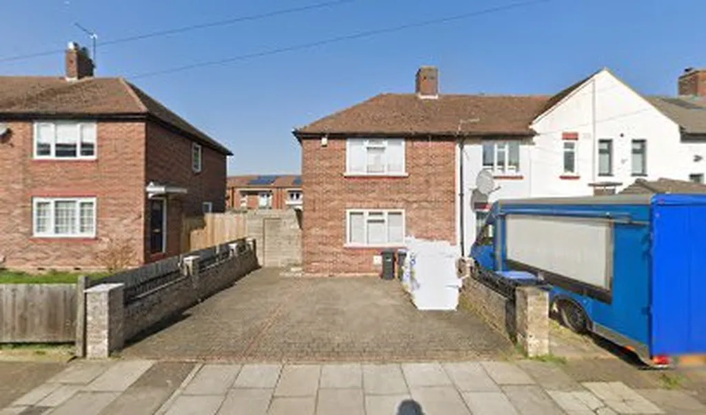 Tottenham Electrics Ltd