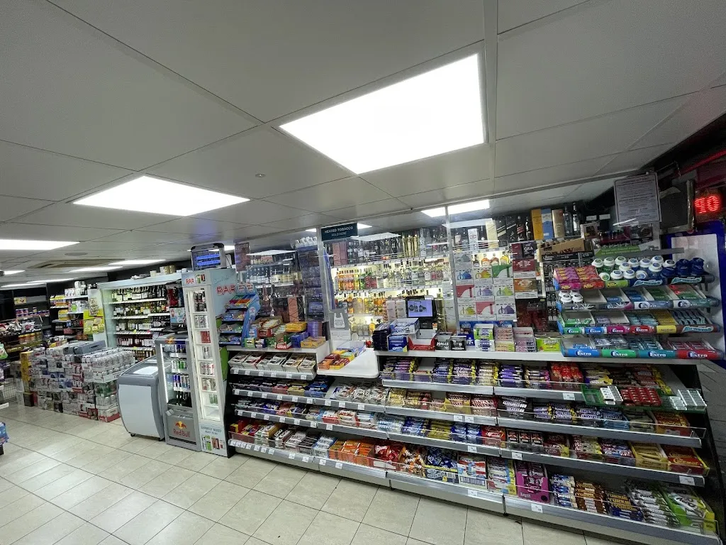 Welling convenience store