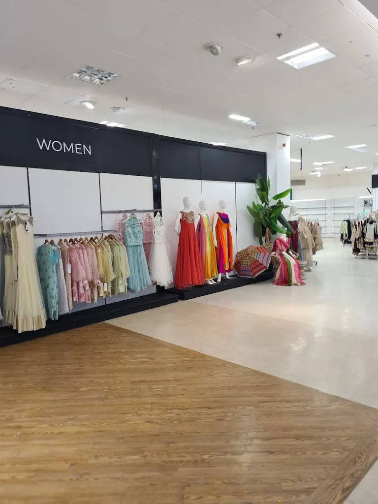 XARI Department Store