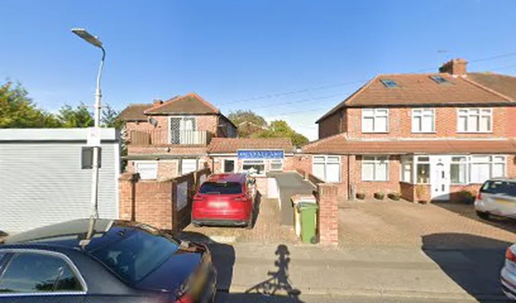 Yeading Dental Care
