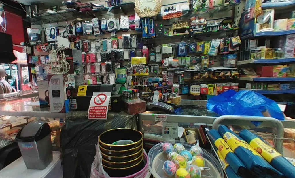99P DISCOUNT STORE London