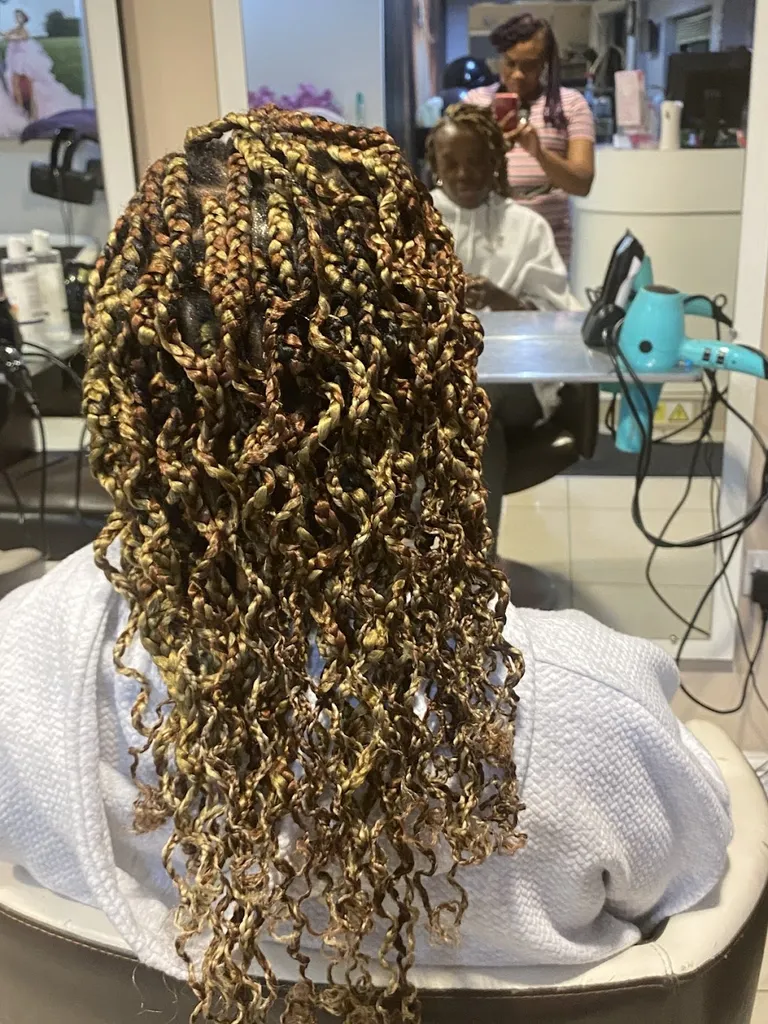 A & T Afro & European Hair Studios