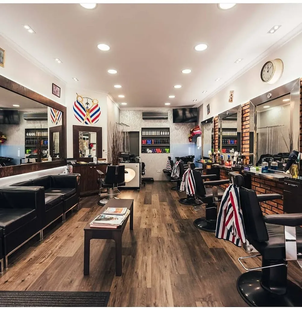 AHK FLOORING