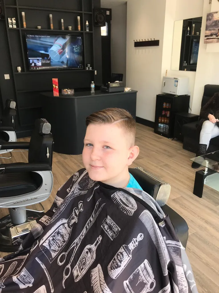 Alex Hair Design 4U ️