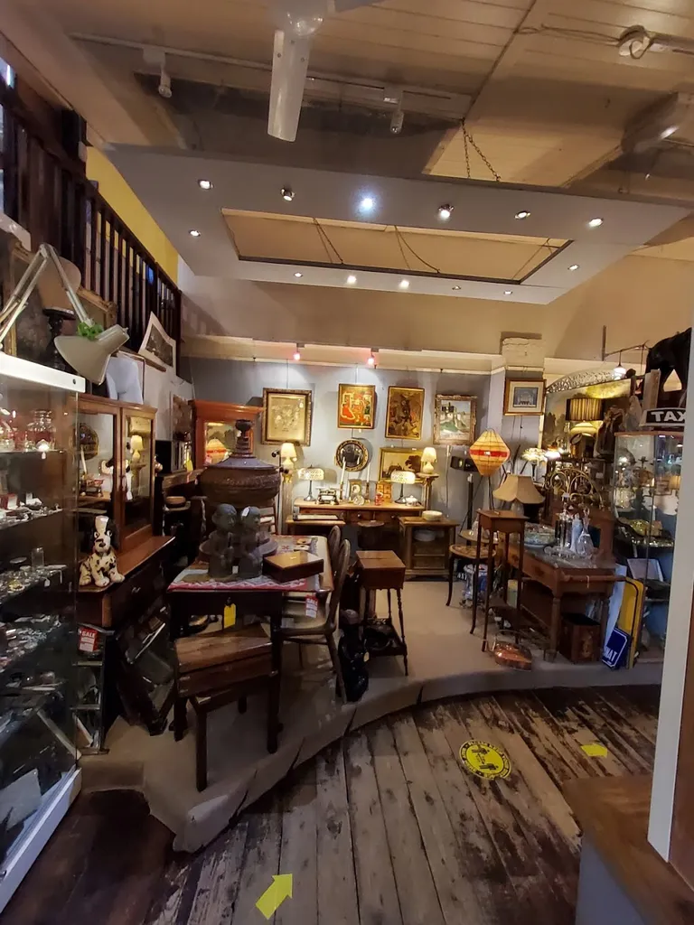Antiques Of Kingston