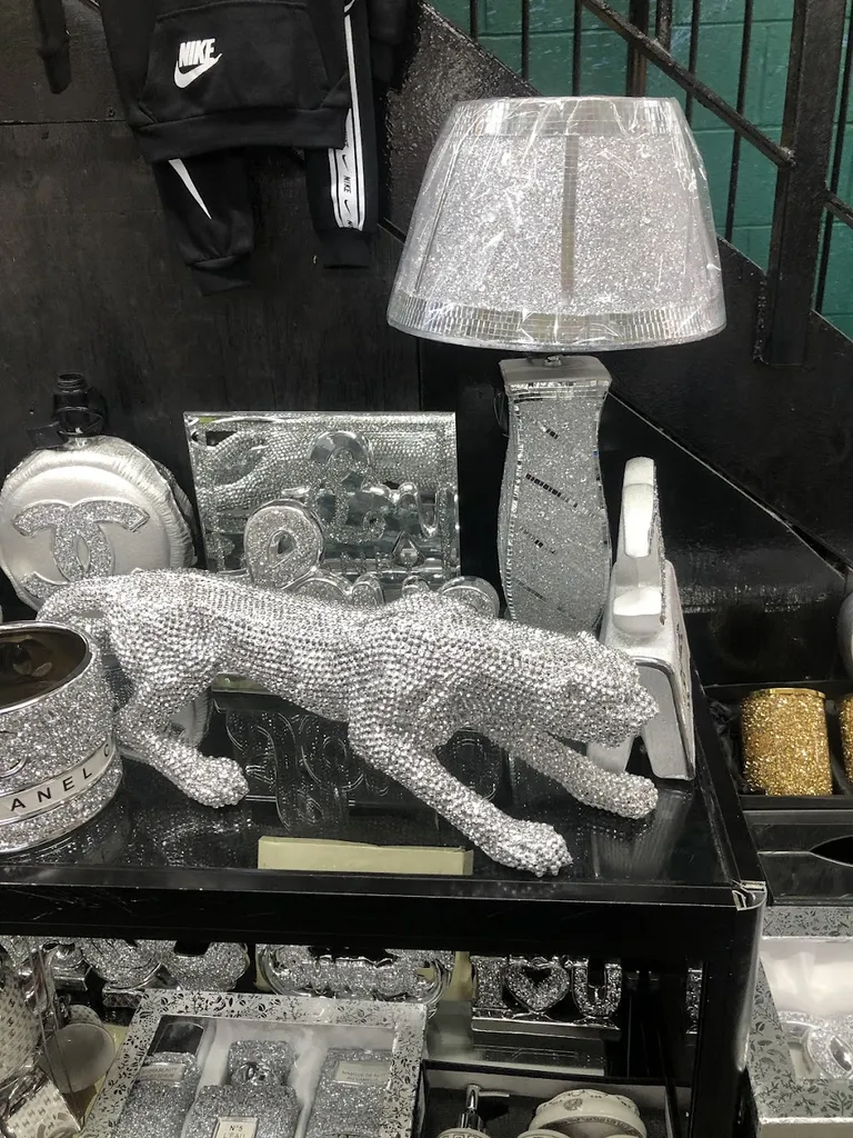Aya bling