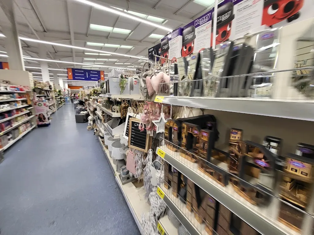 B&M Home Store