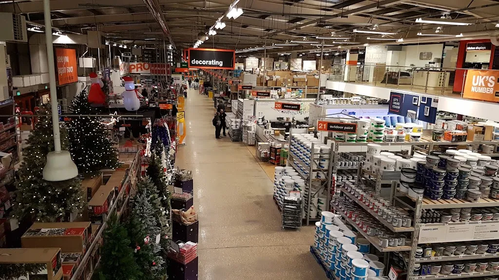 B&Q Chiswick