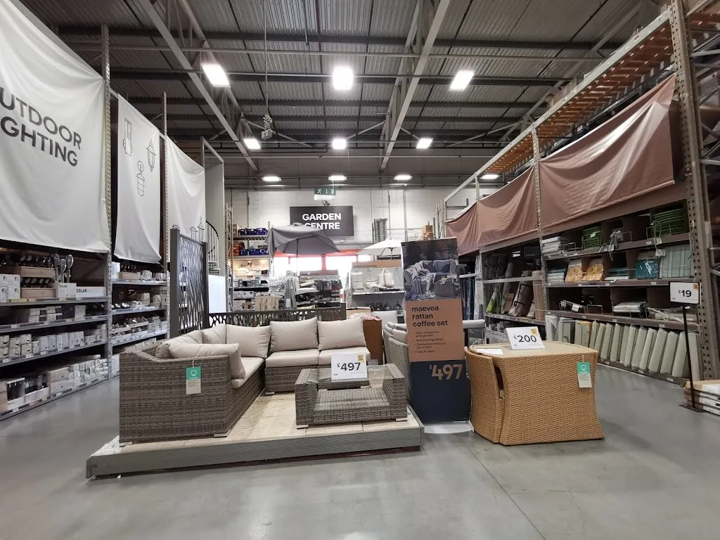 B&Q Cricklewood
