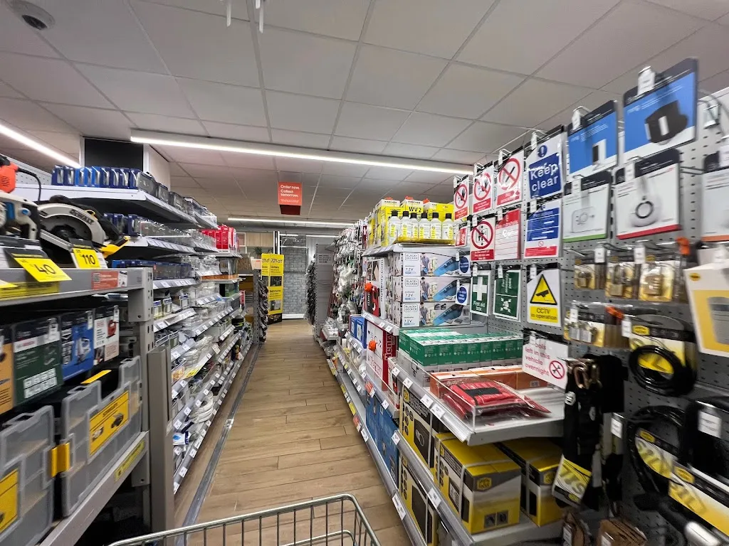 B&Q Local - Palmers Green