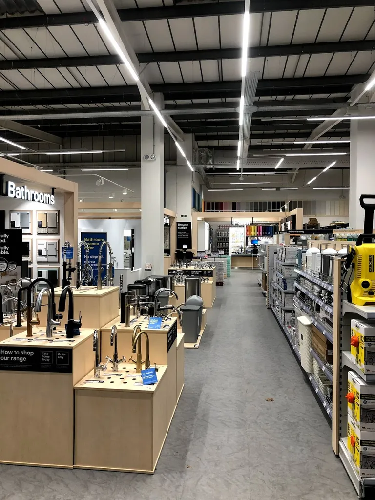 B&Q Merton