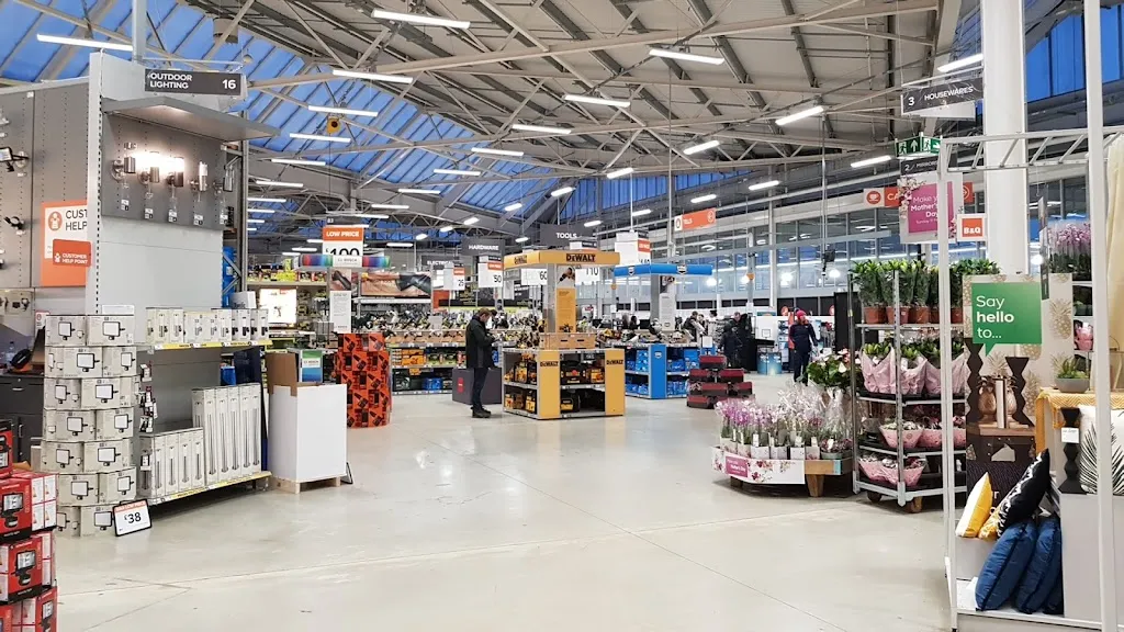 B&Q New Malden