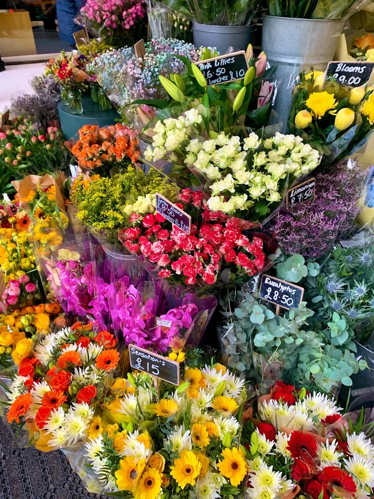Blooms At London (Fulham Broadway)