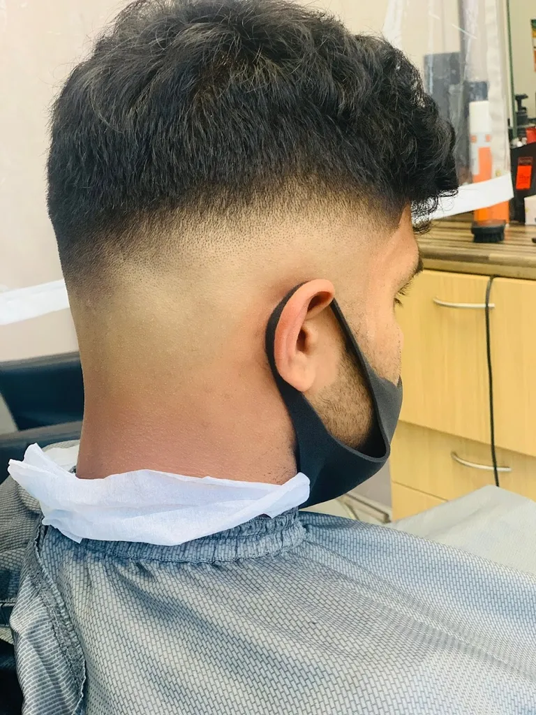 Cutting Edge Hair salon