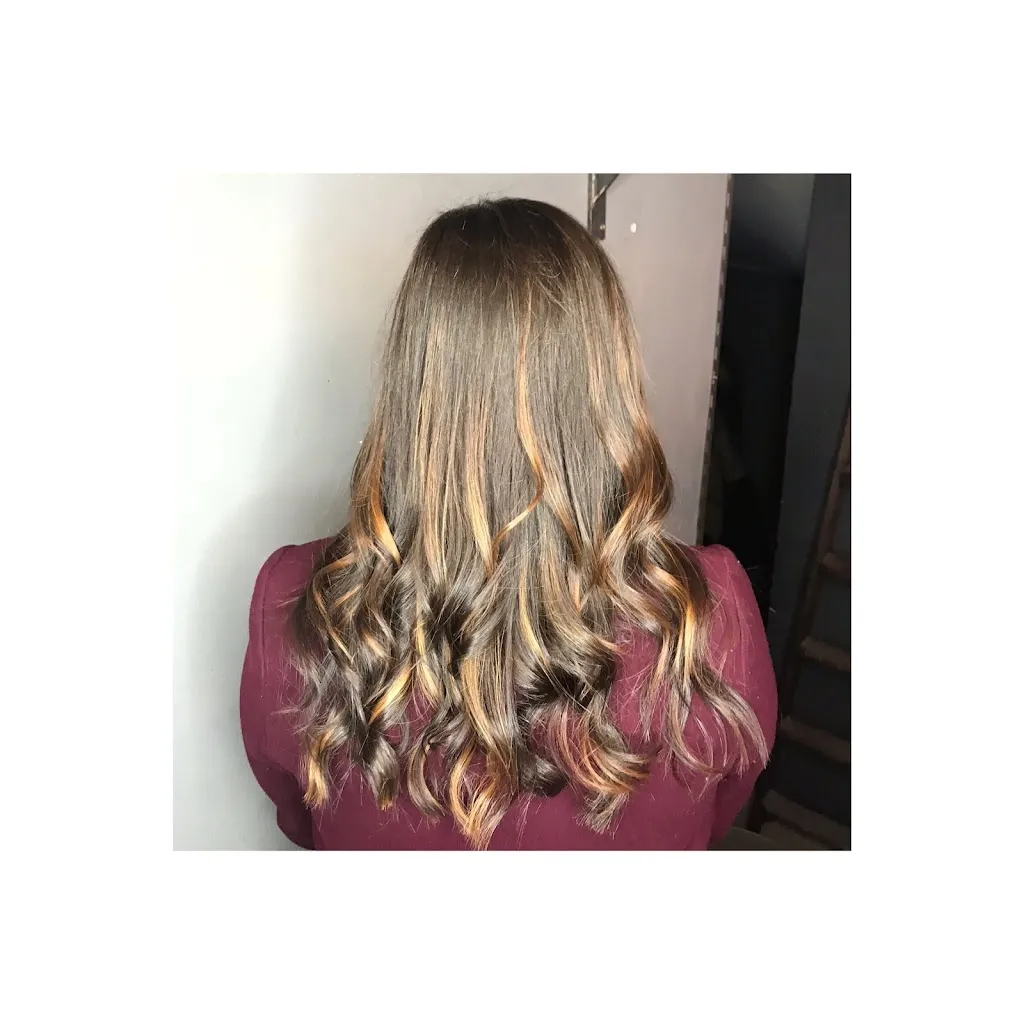 DANNIE & CARRIE Hair and Make up