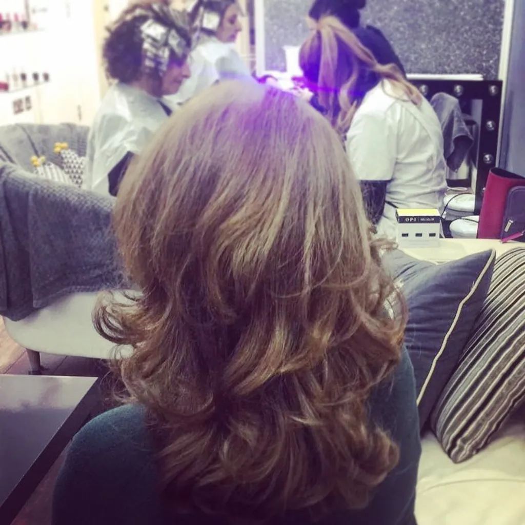 Divine Hair & Beauty Salon
