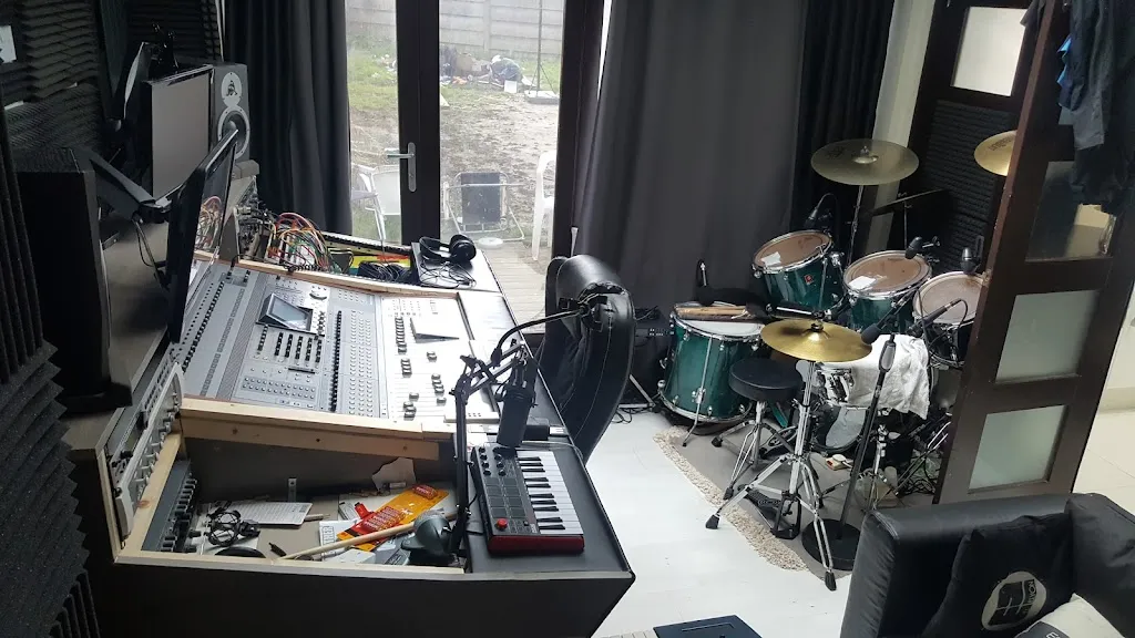 Ecceleftic Studios