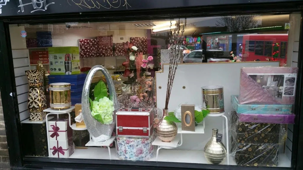 ELEGANCE HEIGHTS SHOP