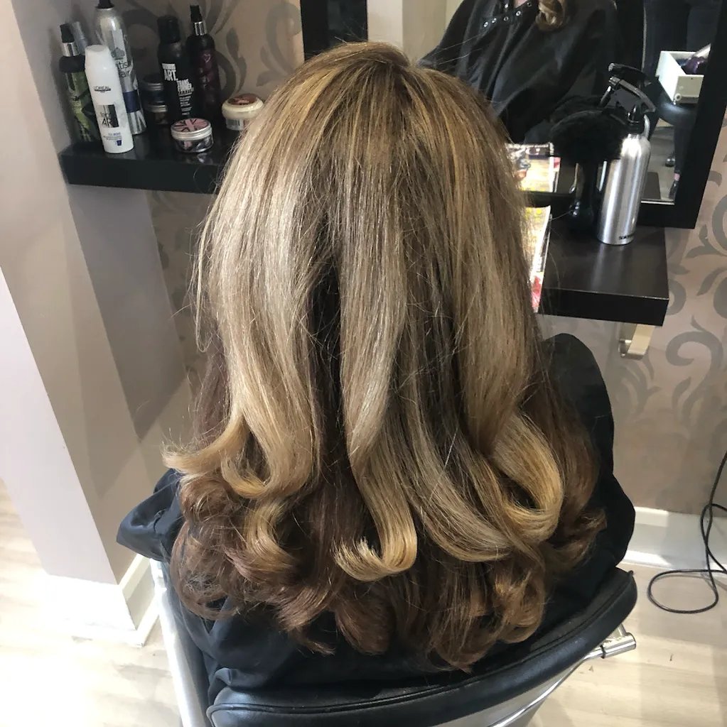 Emma's Hair of Surbiton