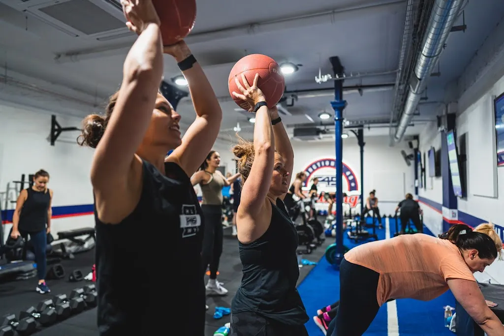 F45 Training Holloway