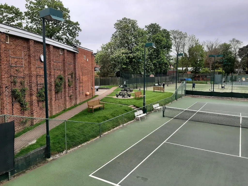 Finchley Manor Tennis Squash & Health Club