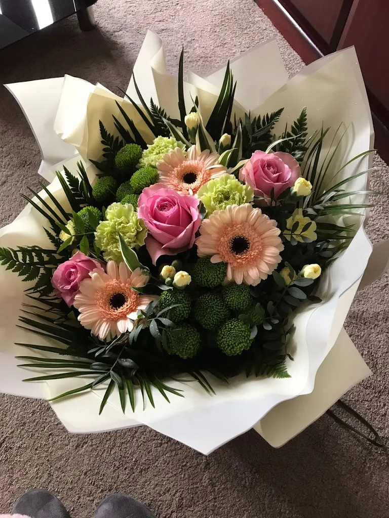 Flowers by Tracy