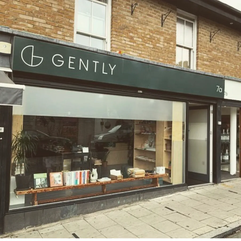 Gently Harefield Rd