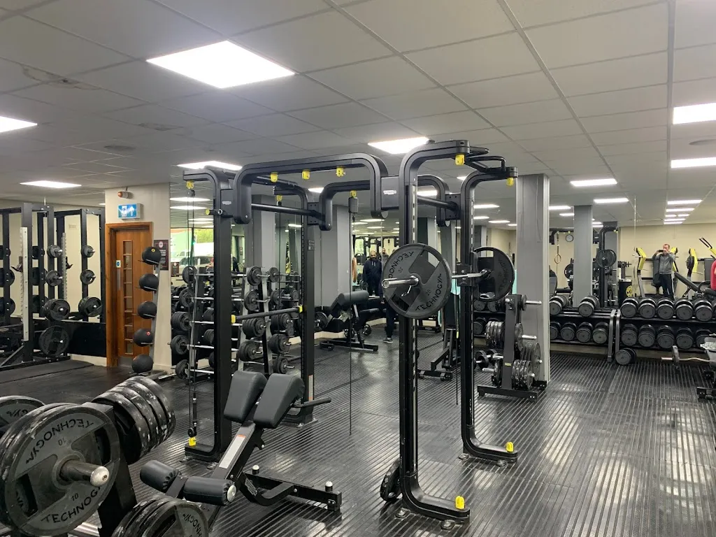 Gold's Gym