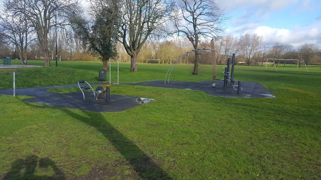 Gurnell Outdoor Gym