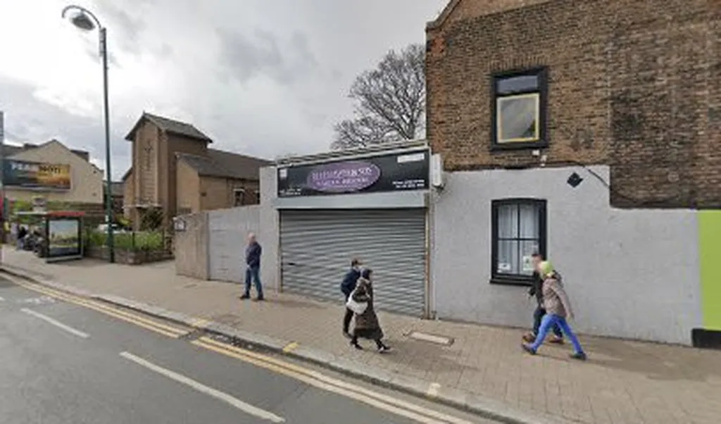 H L Hawes & Son Funeral Directors