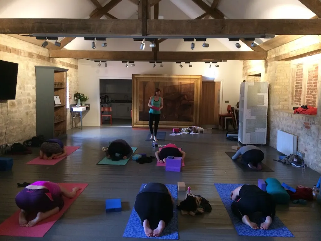 Hannah Upton Yoga