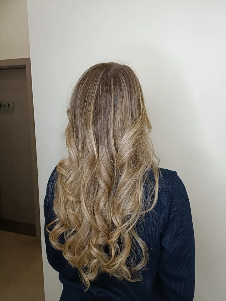 Headquarters Hair Salon