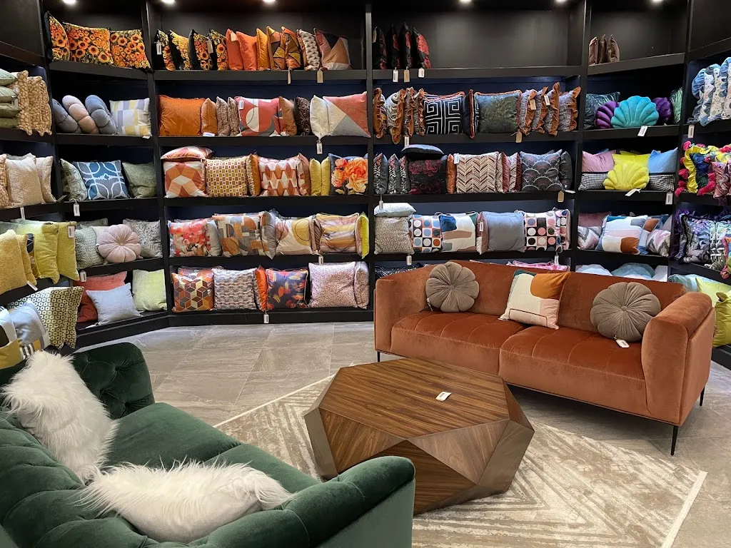 Homes Outlet