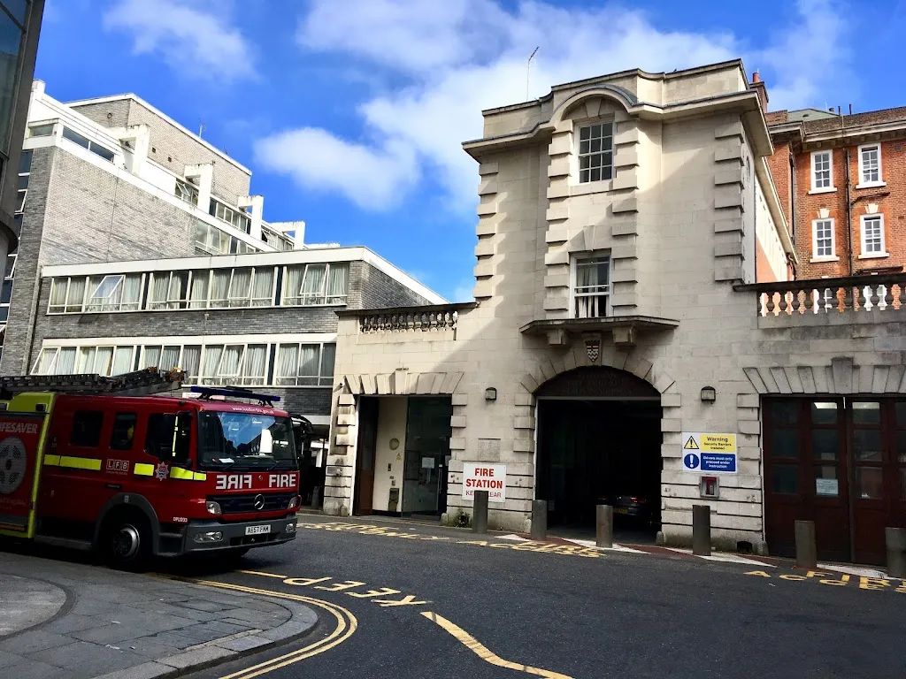 Kensington (G33) Fire Station