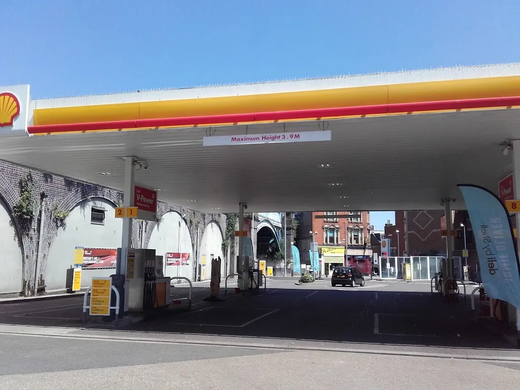 Kilburn Jubilee Petrol Station