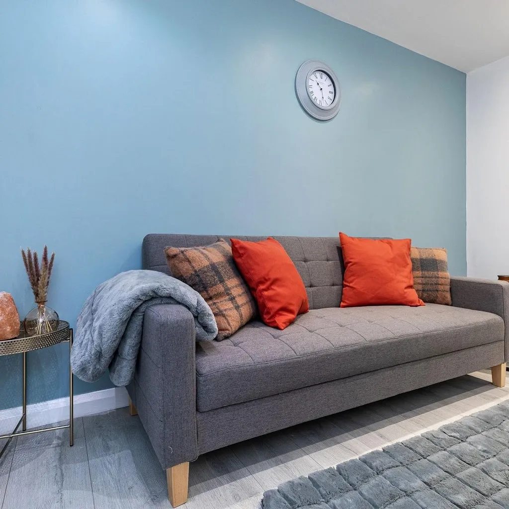Lets Furnish London - Furniture Store