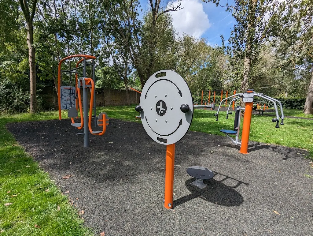 Little Wormwood Scrubs Outdoor Gym