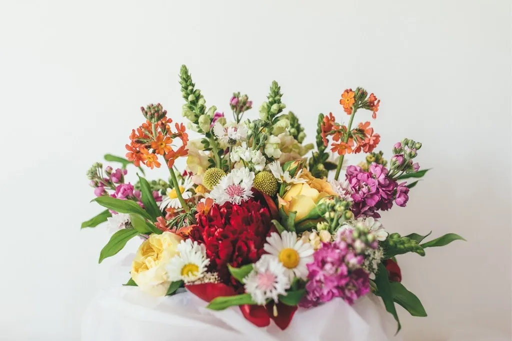 Lizzie Thorne Flowers