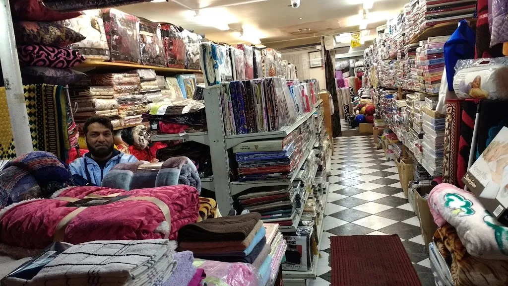 M & M Home store
