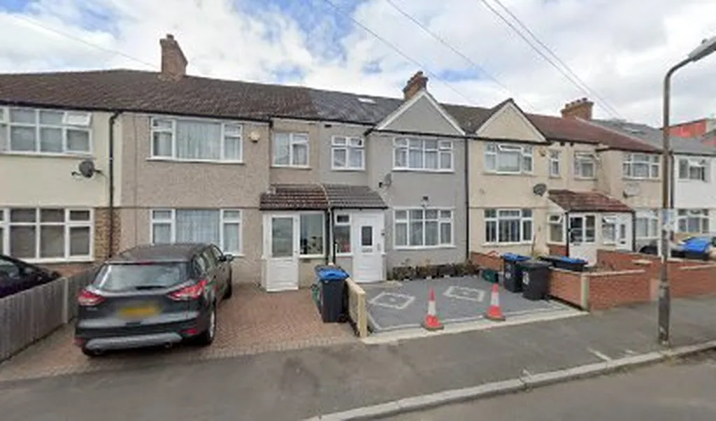 M & S Carpets & Flooring Llp