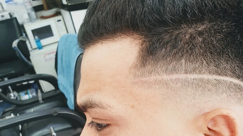 M.Usman Hairdresser &Styles