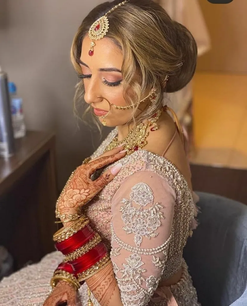 Mala's Hair & Beauty Lounge