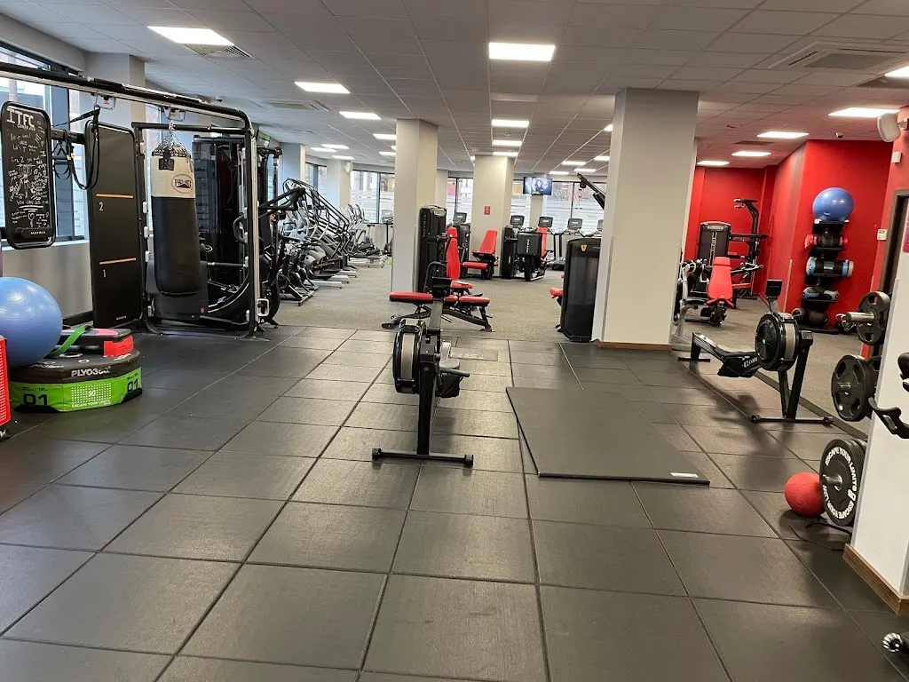 Minimal FiT | Personal Trainer | Greenwich