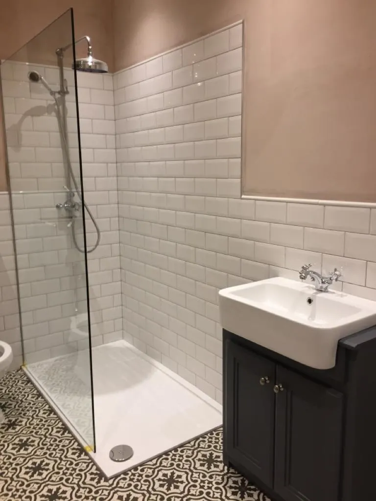 MS Bathrooms & Kitchens