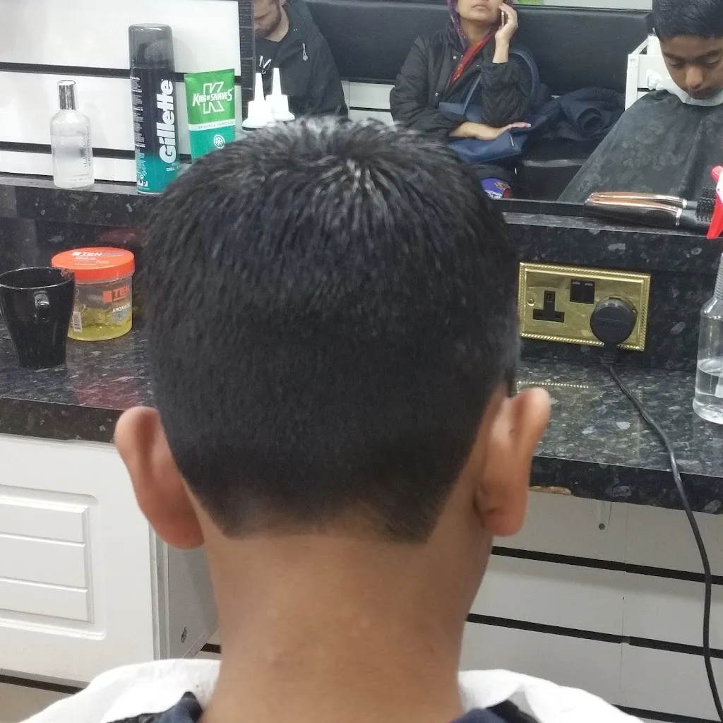 Muhammadi Hairdresser