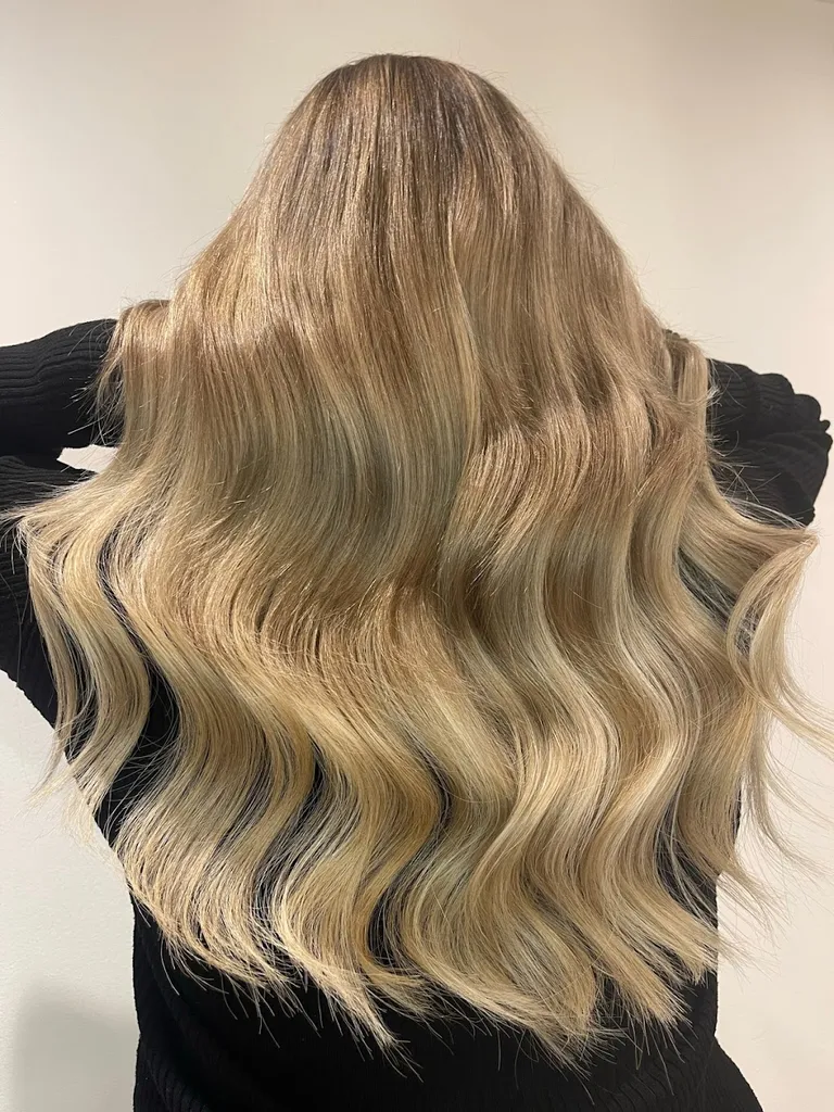 Nadia Avent Hair