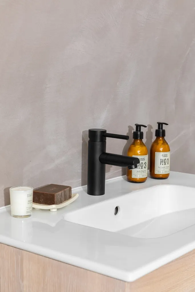North Arch Bathrooms London