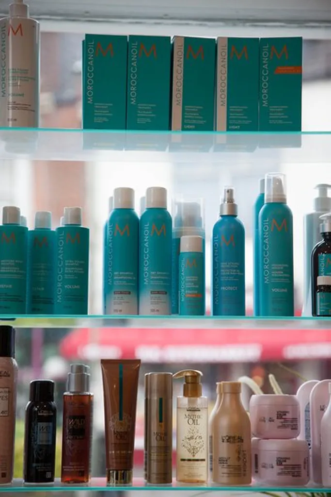 OASIS Hair Studio