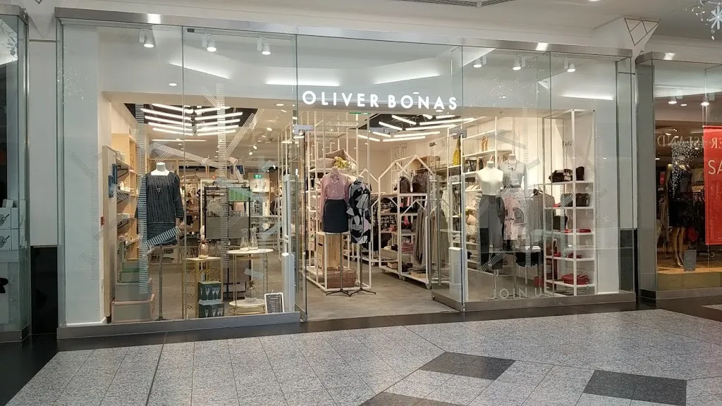 Oliver Bonas