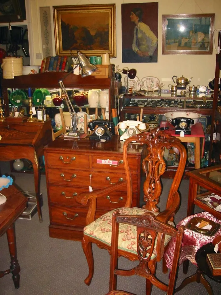 Oscar Dahling Antiques